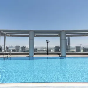 Spacious 2 Beds 5 Min Walk From Mall With Brand New Gym And Rooftop Swimming Pool Apartment